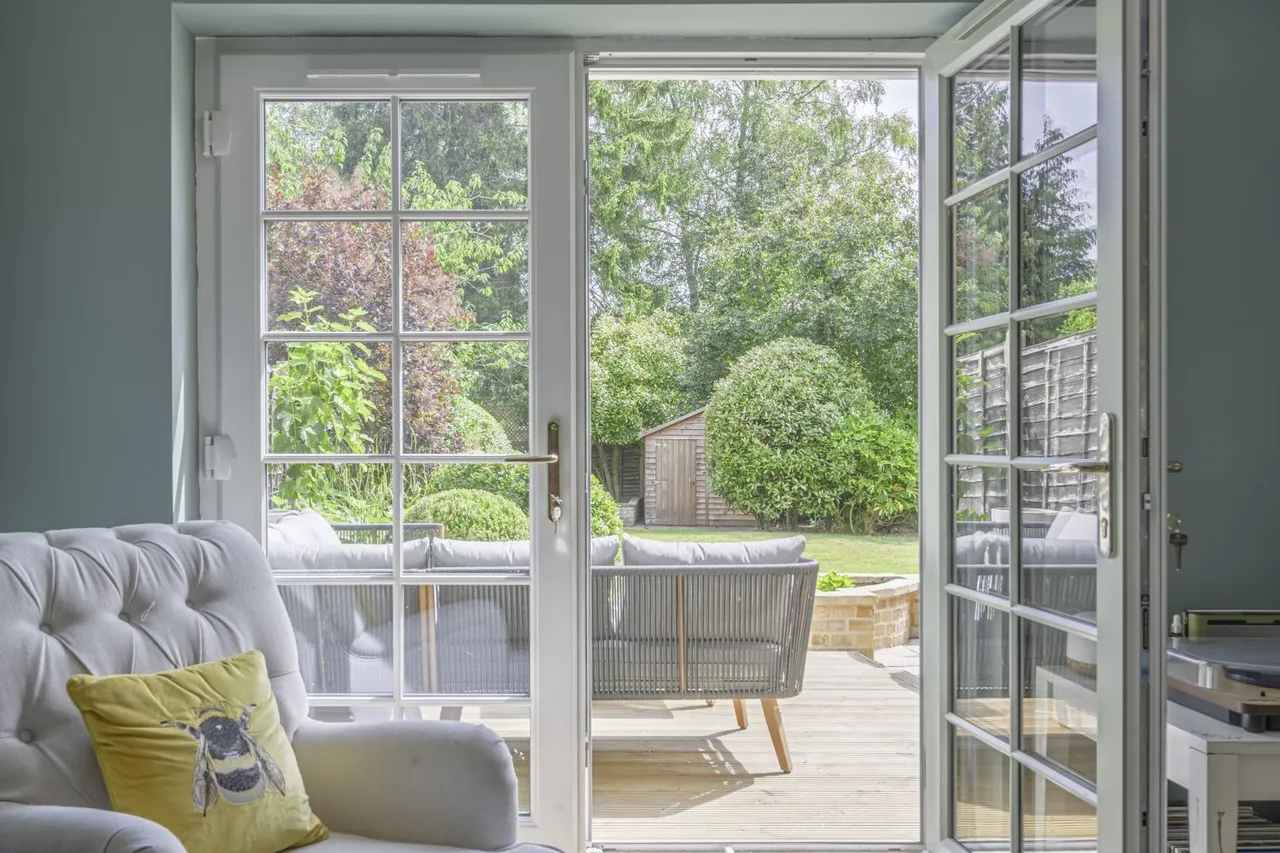 Cirencester Road, South Cerney, GL7, photo 15