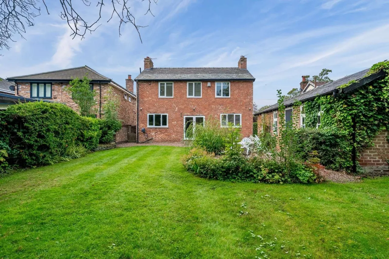 Ack Lane West, Cheadle Hulme, SK8, photo 18