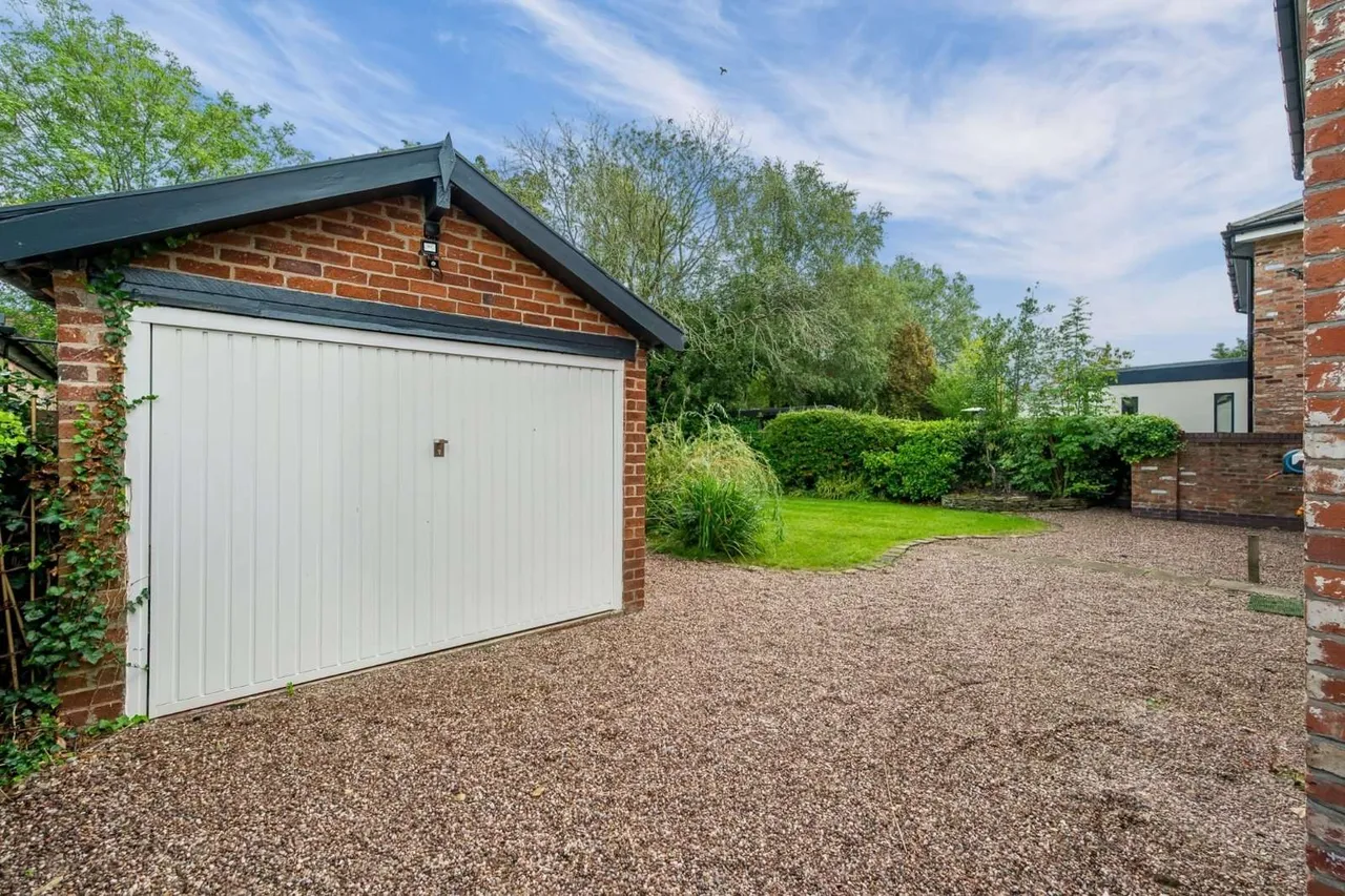Ack Lane West, Cheadle Hulme, SK8, photo 21