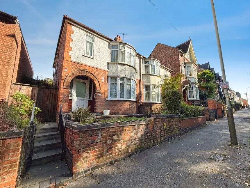 3 bed house for sale, Fosse Road North, Leicester, LE3