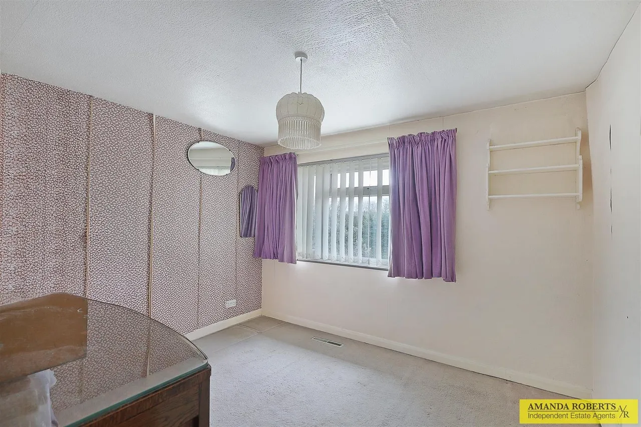 Faversham Avenue, Chingford, photo 13