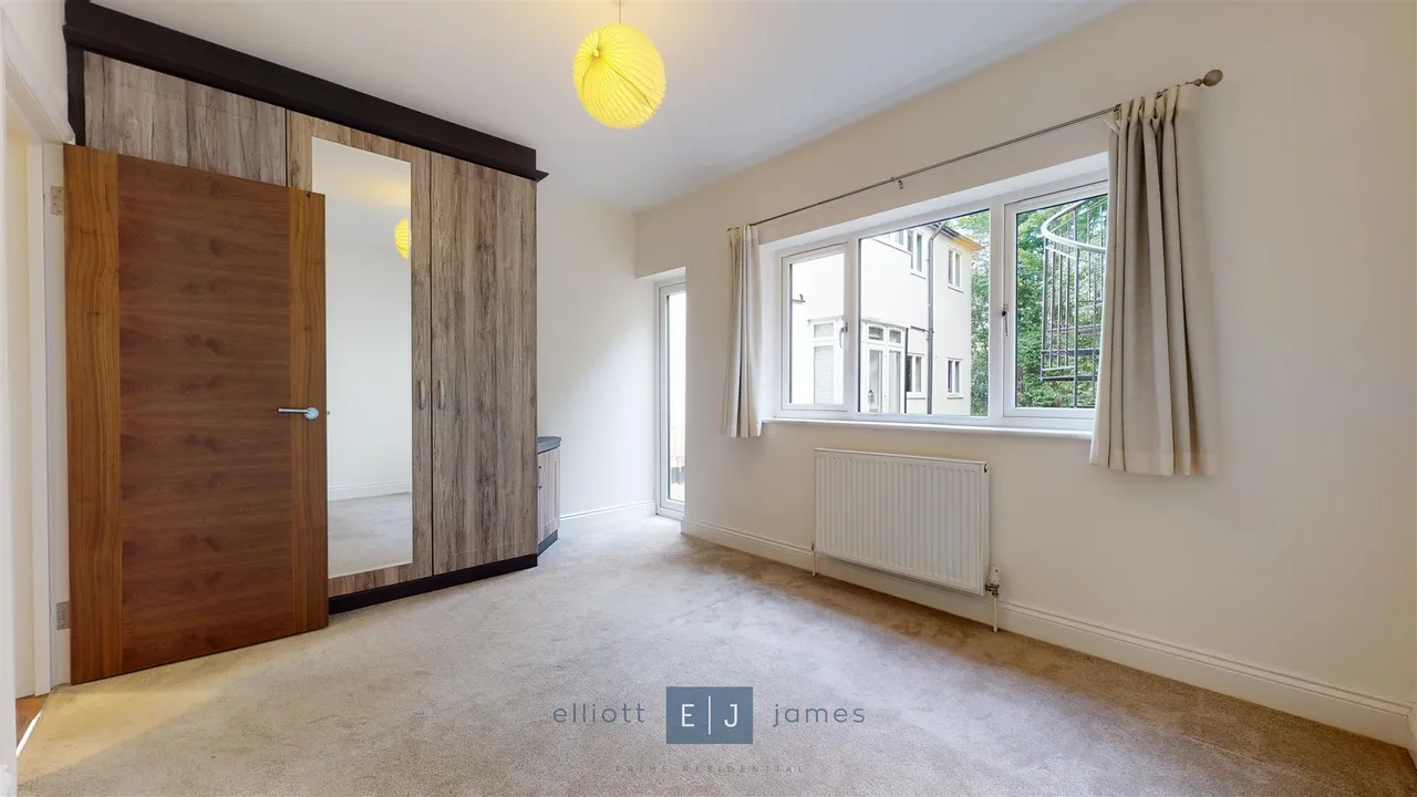 Albion Hill, Loughton, photo 3