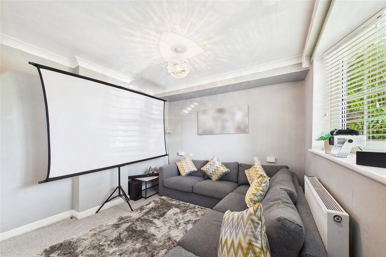 Upper Park Road, Camberley, GU15, photo 8