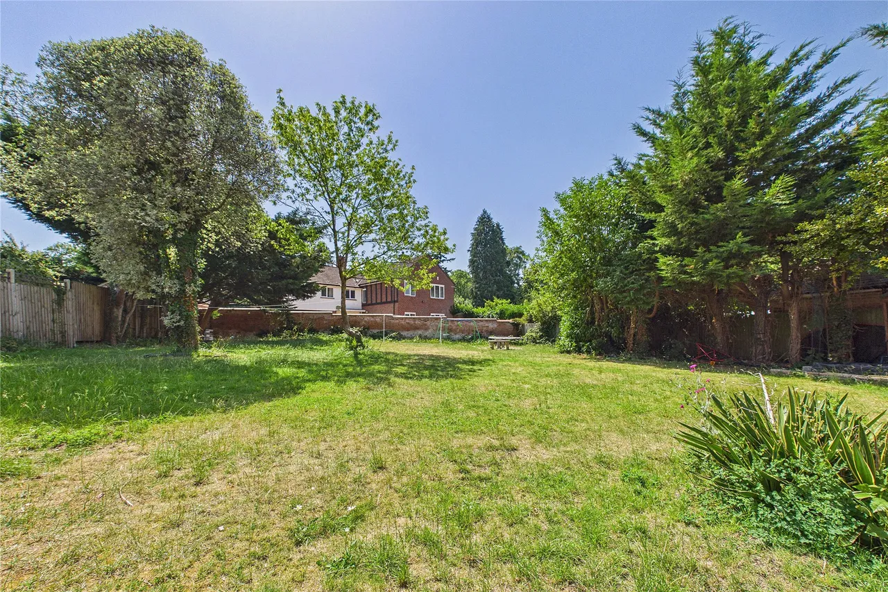 Upper Park Road, Camberley, GU15, photo 20