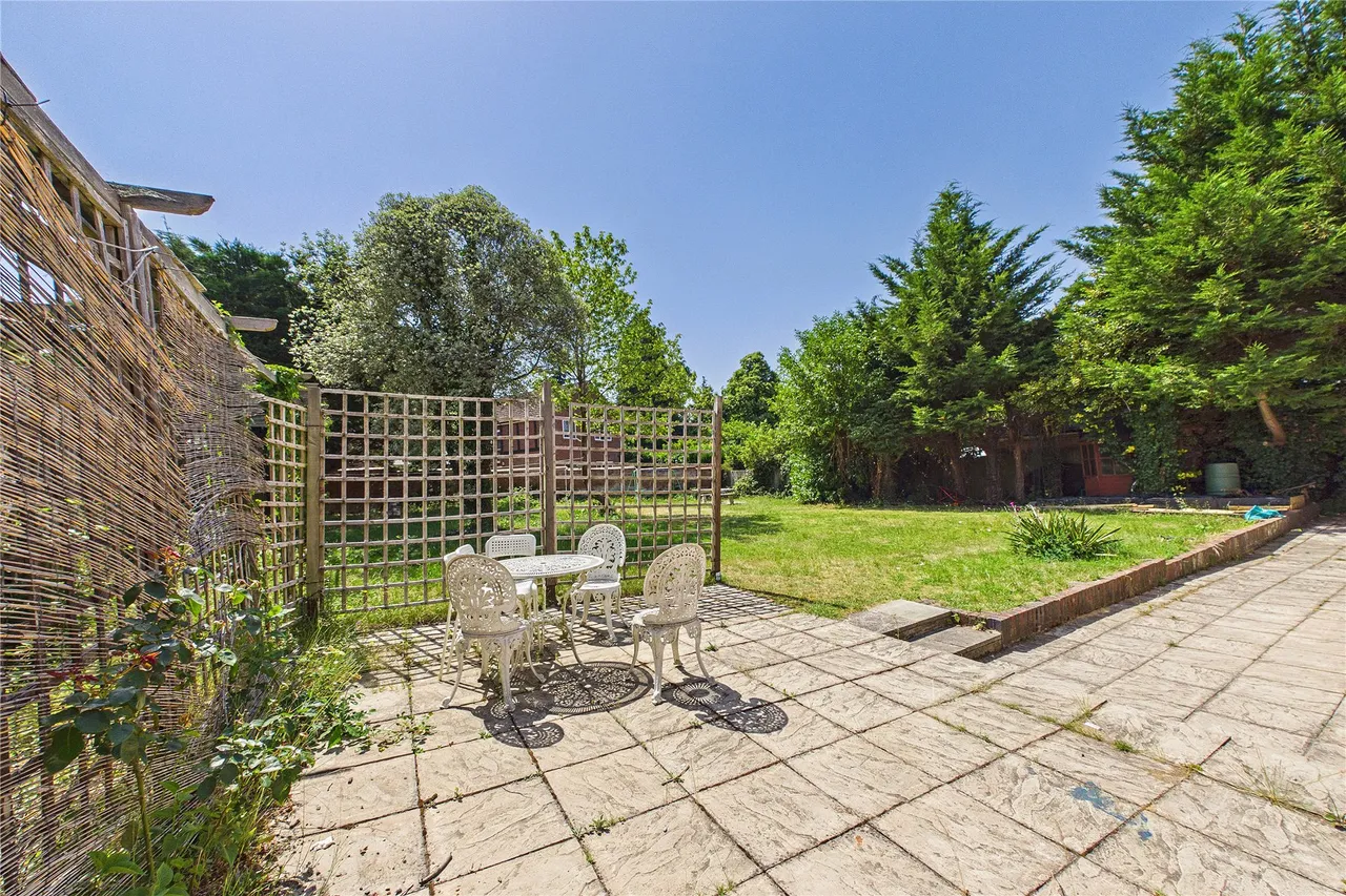 Upper Park Road, Camberley, GU15, photo 19