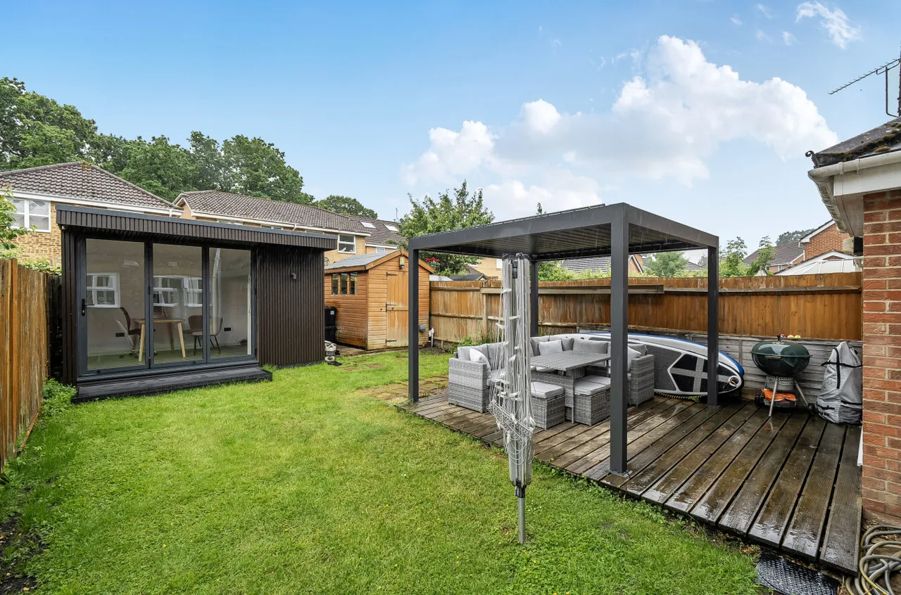 Andersen Close, Whiteley, PO15, photo 6