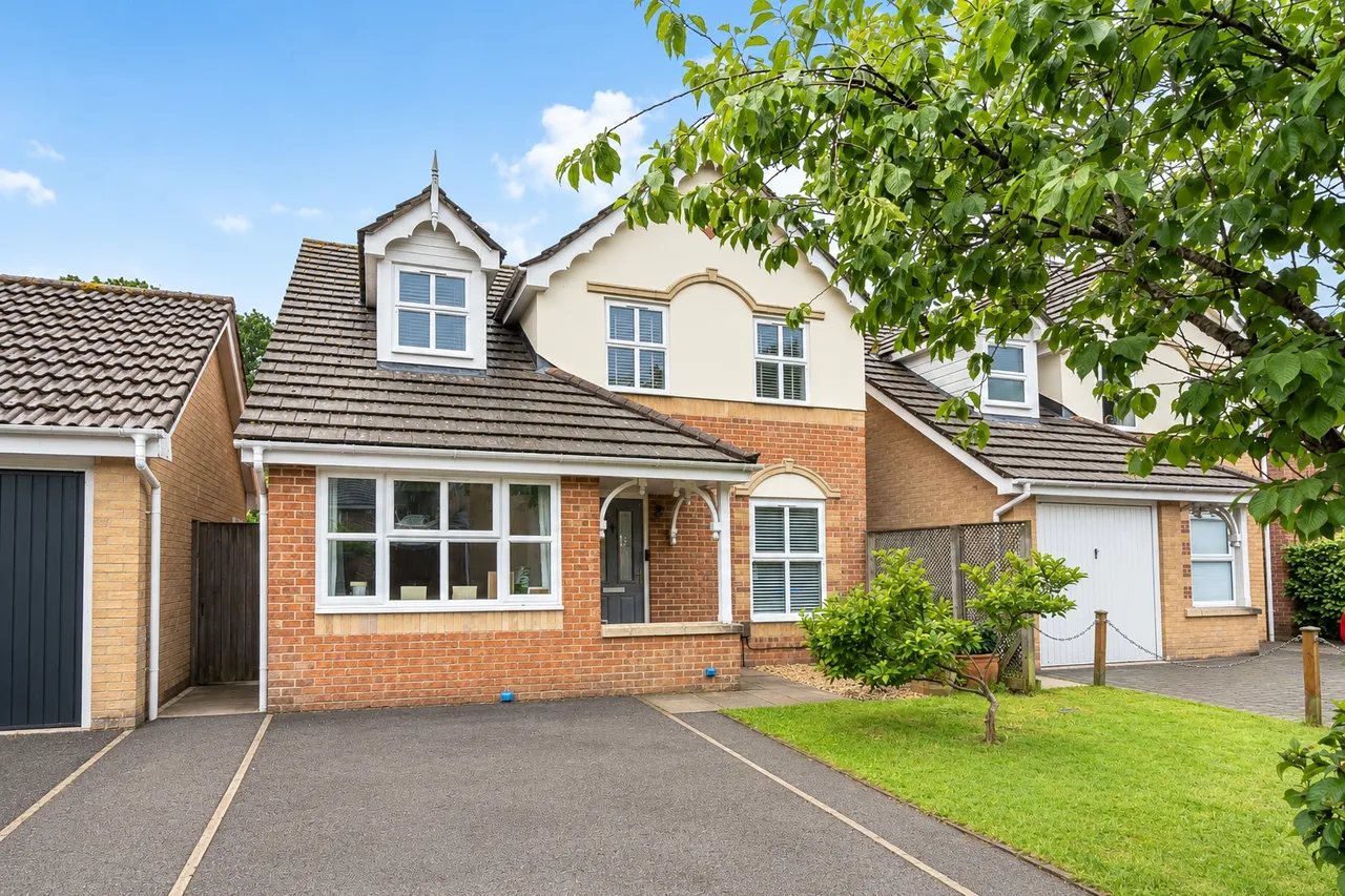 4 bed house for sale, Andersen Close, Whiteley, PO15