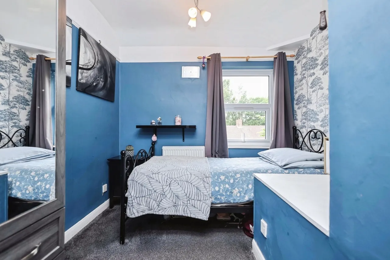 Alexander Road, Smethwick, B67, photo 12