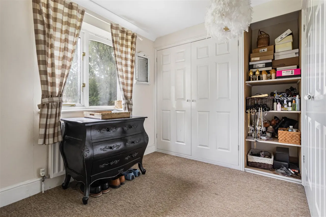 The Green, Castle Camps, CB21, photo 16
