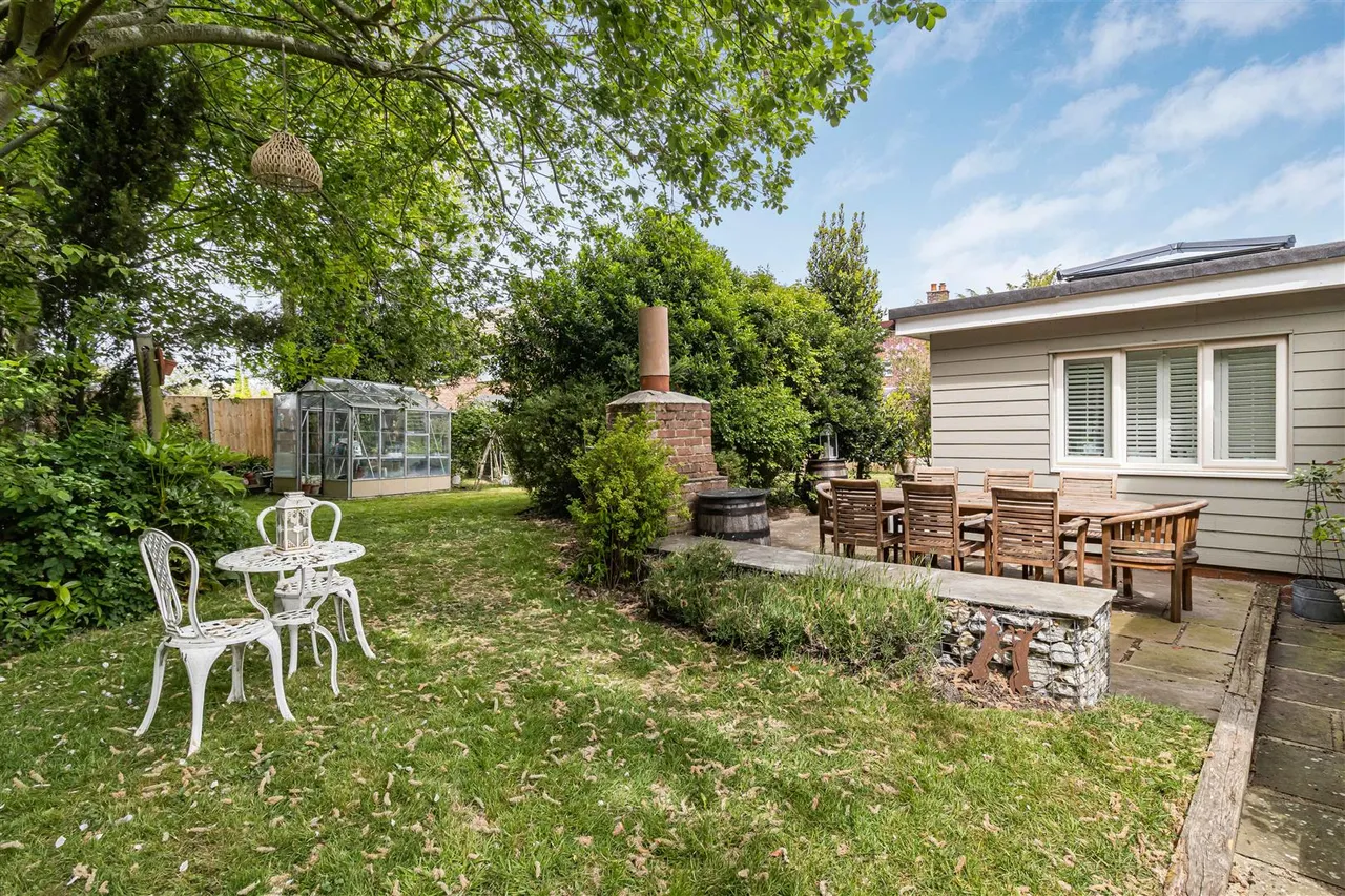 The Green, Castle Camps, CB21, photo 28
