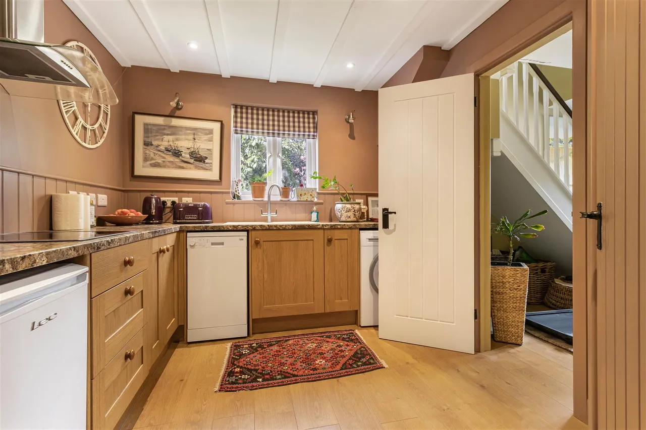 The Green, Castle Camps, CB21, photo 24