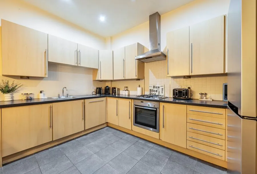 Lumley Road, Horley, RH6, photo 8