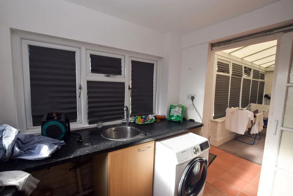 Southview Road, Little Dawley, TF4, photo 7