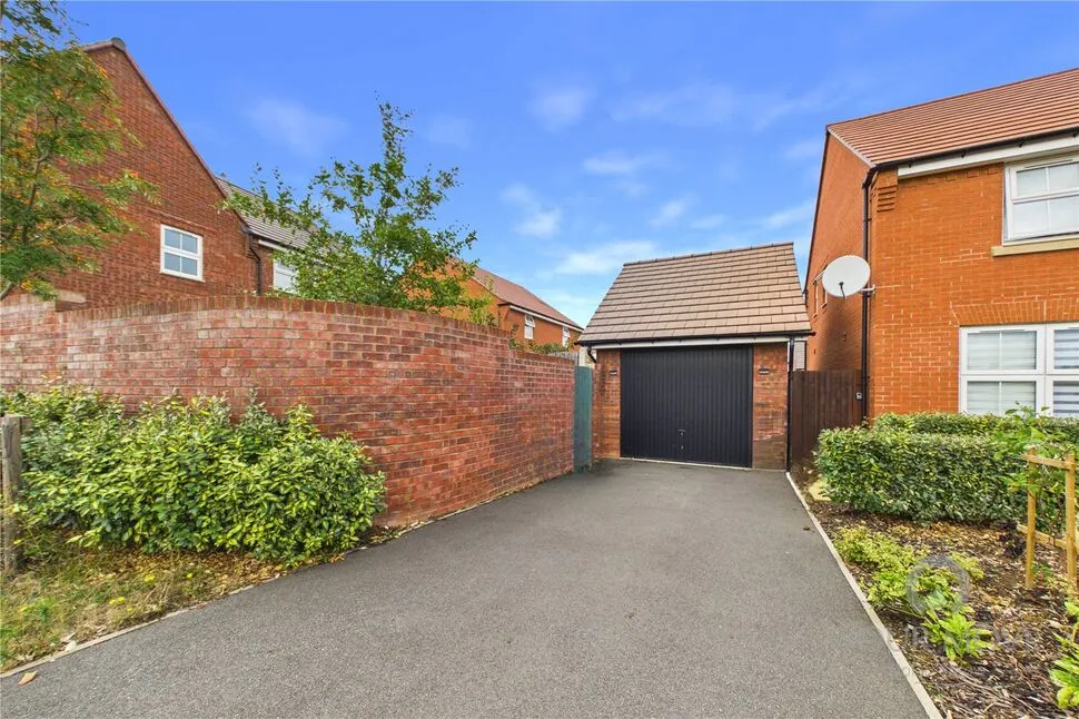Alfred Way, Buckingham, Buckinghamshire, MK18, photo 9