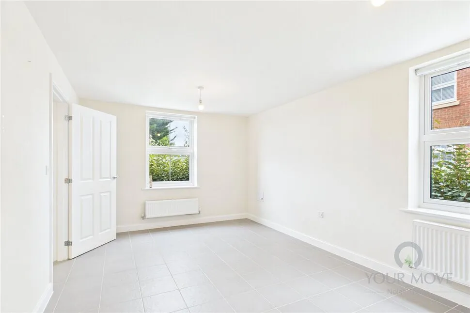 Alfred Way, Buckingham, Buckinghamshire, MK18, photo 3