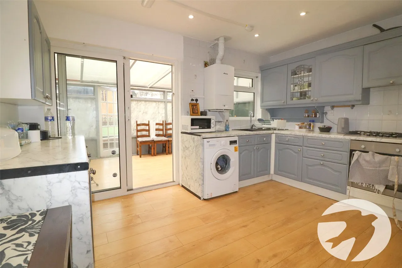 Collindale Avenue, Northumberland Heath, DA8, photo 6