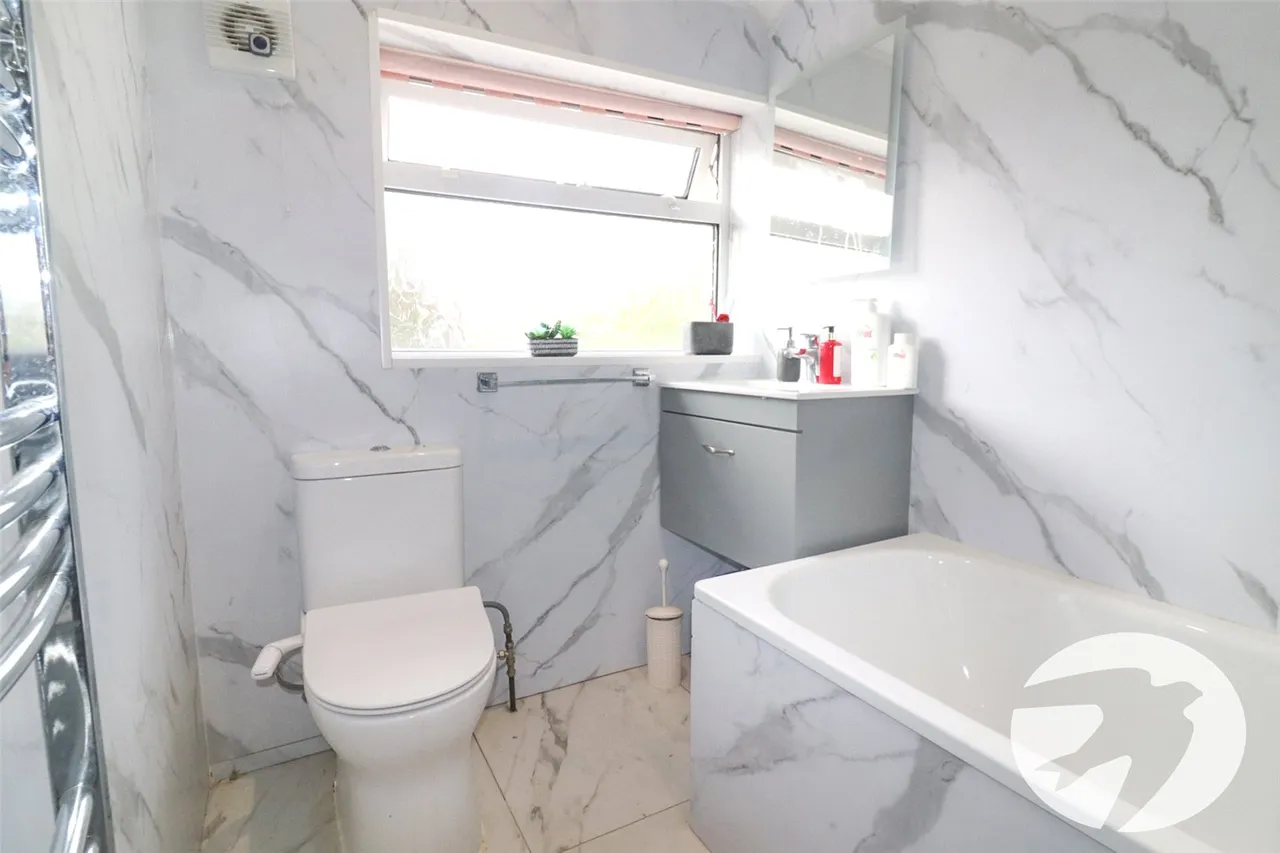 Collindale Avenue, Northumberland Heath, DA8, photo 13