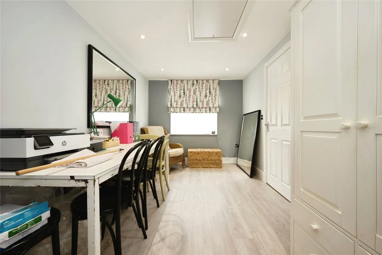 Kestrel Way, Leighton Buzzard, LU7, photo 9