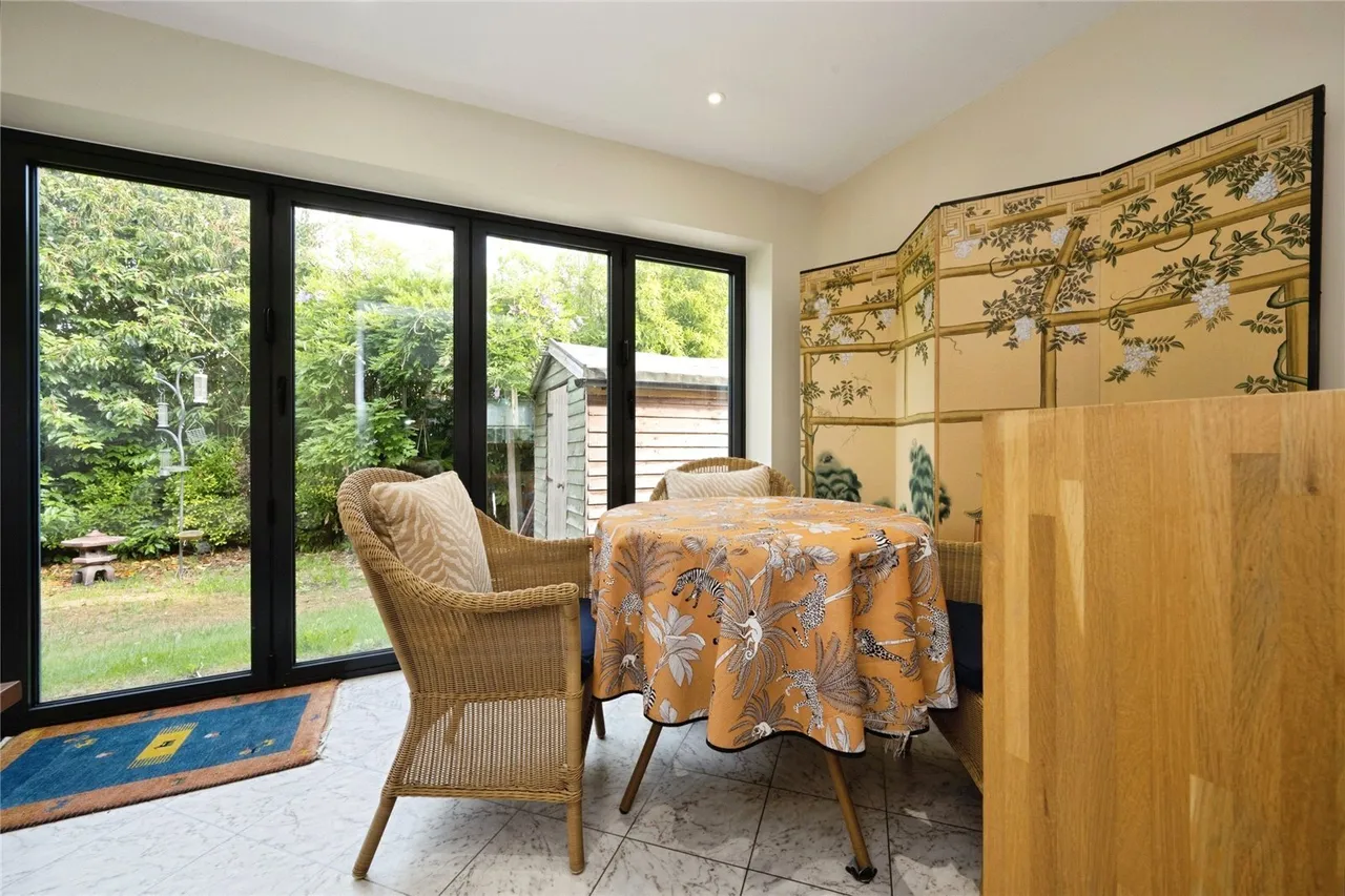 Kestrel Way, Leighton Buzzard, LU7, photo 8