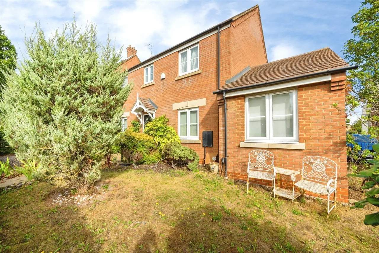 Kestrel Way, Leighton Buzzard, LU7, photo 23