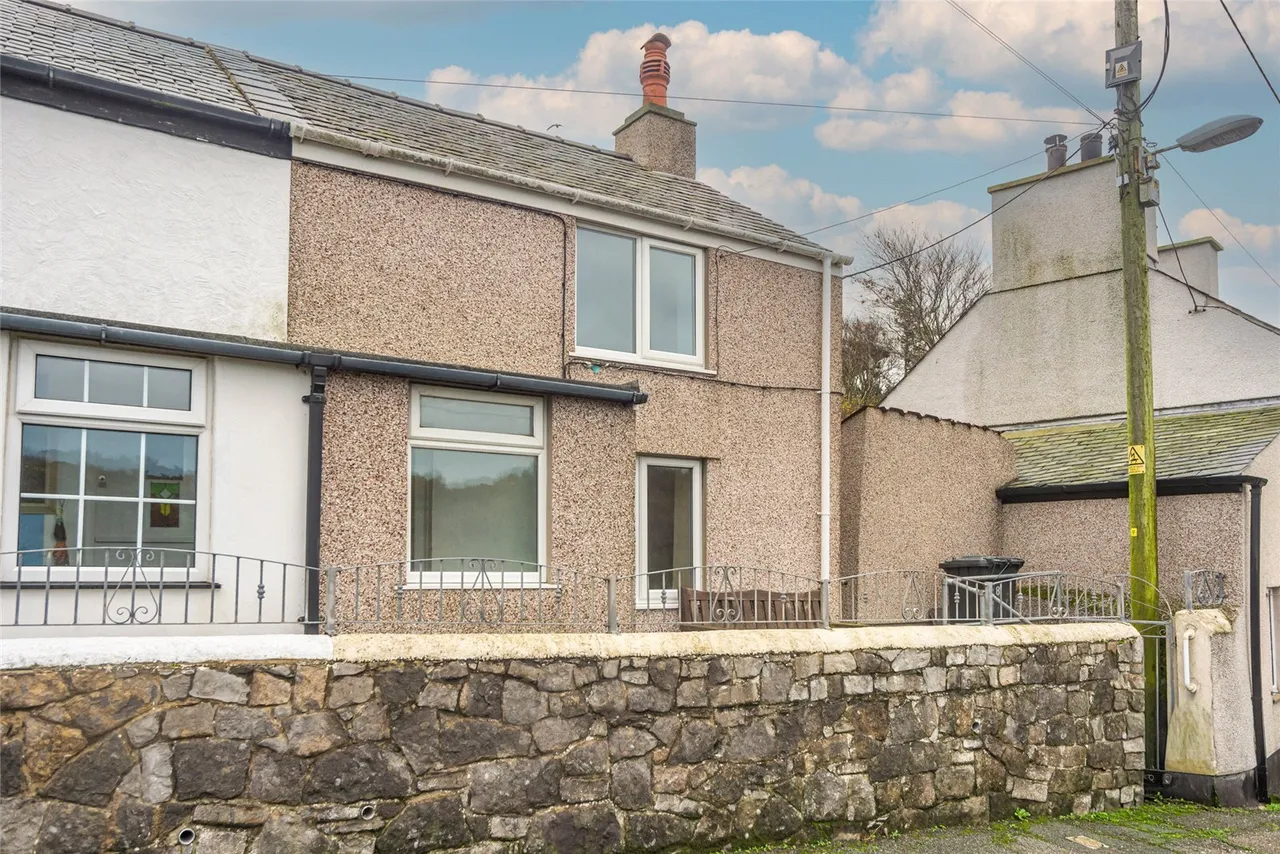 Upper Quay Street, Amlwch, photo 15