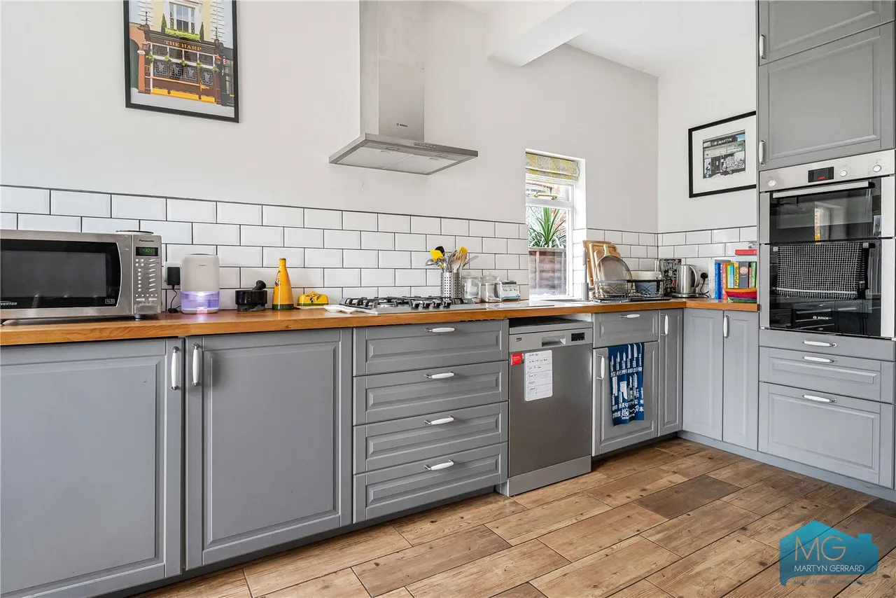 Sedgemere Avenue, East Finchley, N2, photo 14
