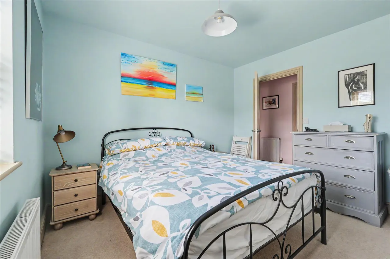 Bentfield Road, Stansted, CM24, photo 15