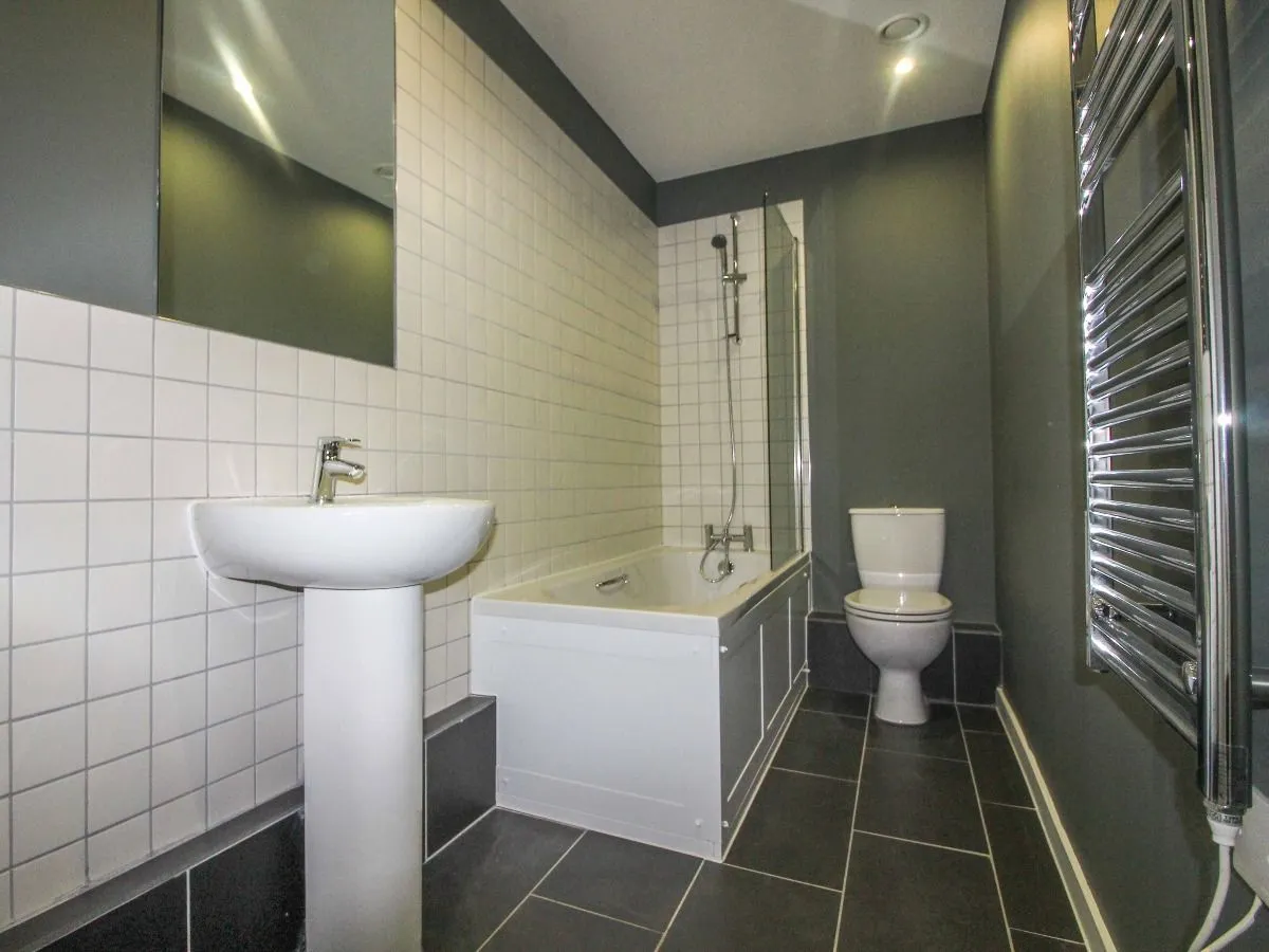 Elisabeth Gardens, Stockport, Cheshire, SK5 6FW, photo 7