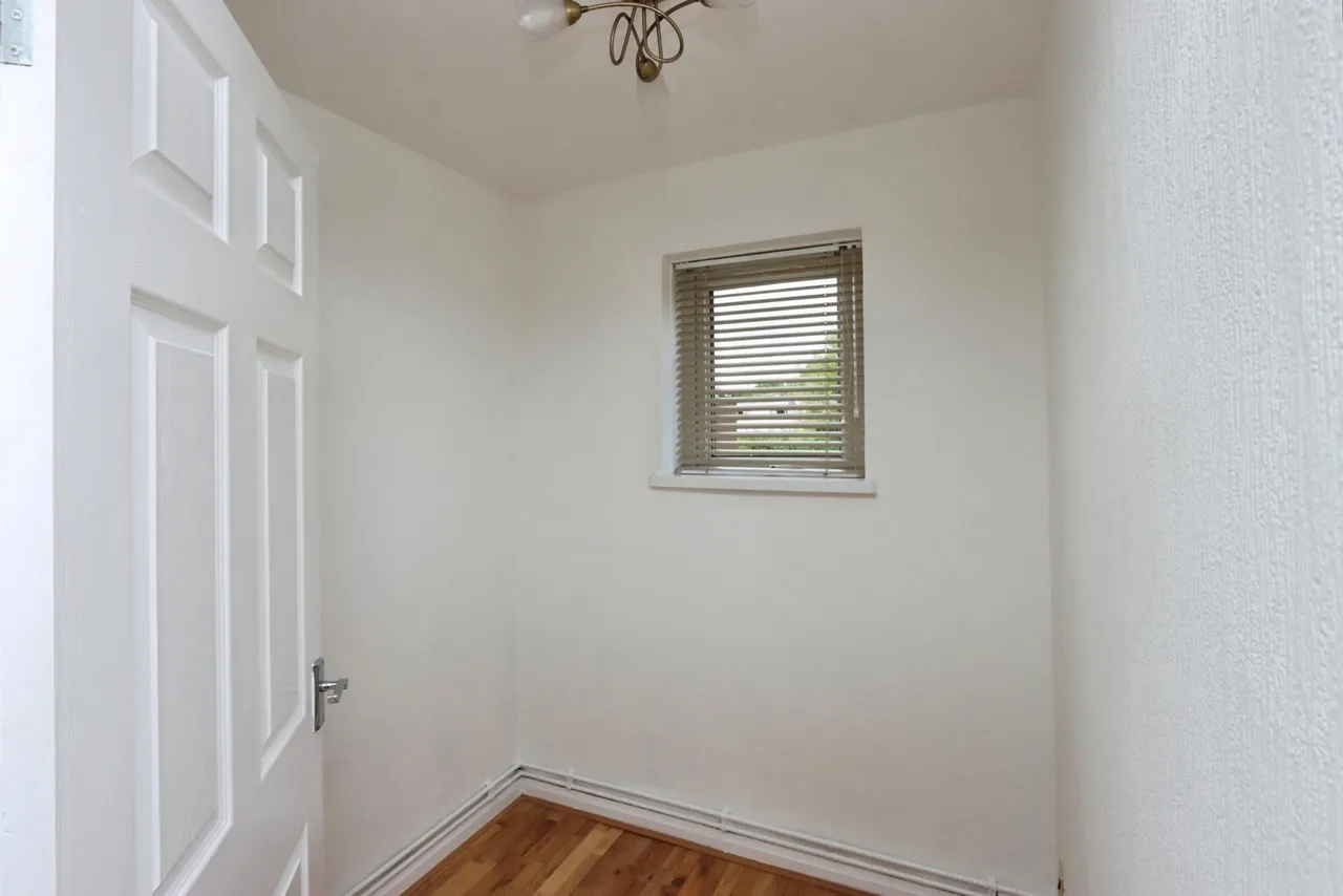 Batemoor Road, Sheffield, South Yorkshire, S8, photo 10