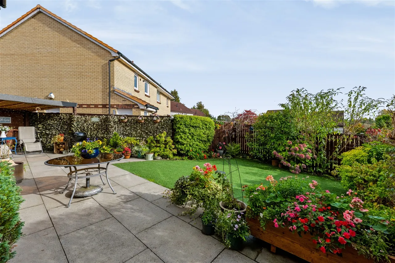 McLaren Crescent, Glasgow, G20, photo 18