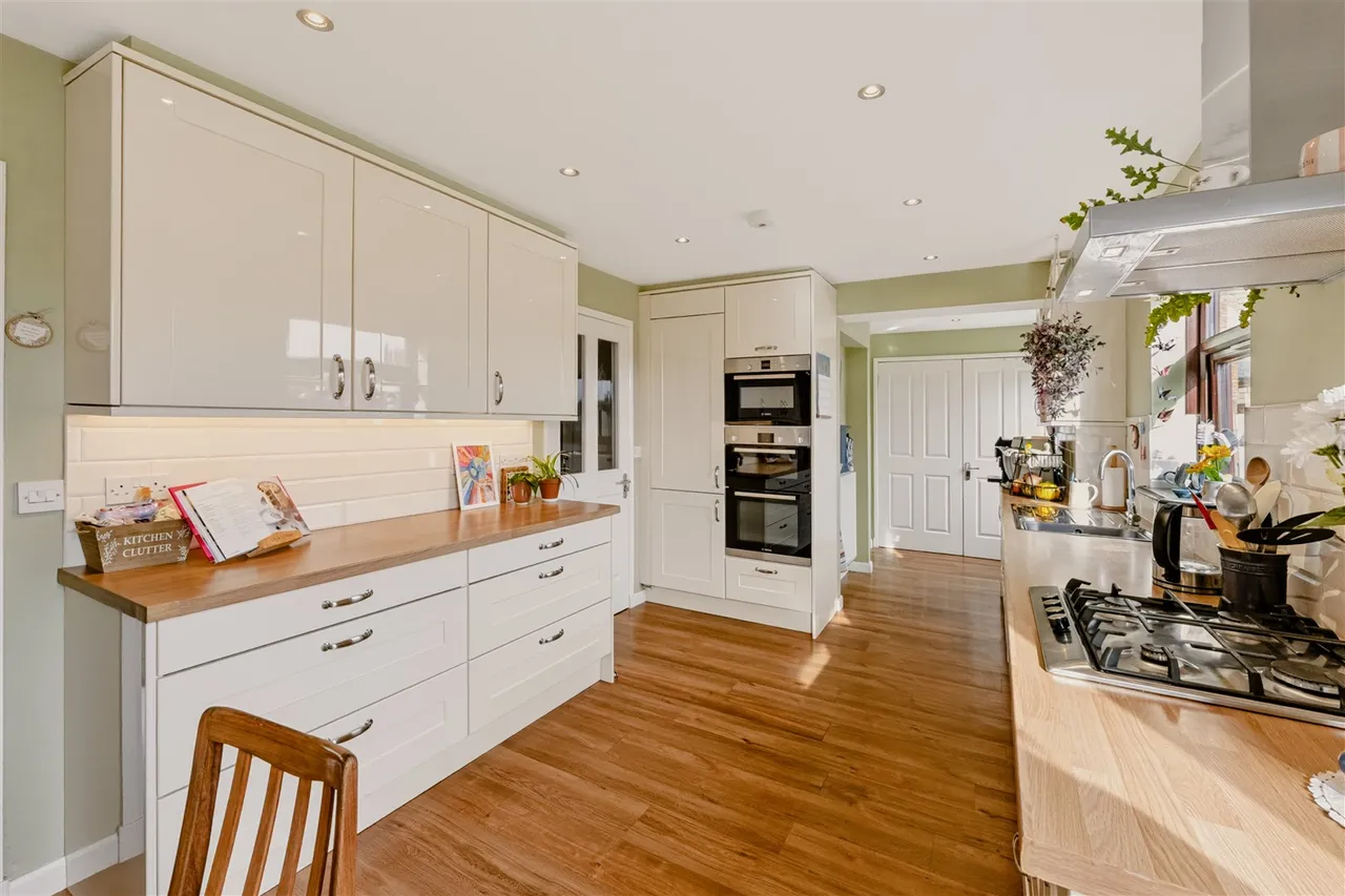 McLaren Crescent, Glasgow, G20, photo 4