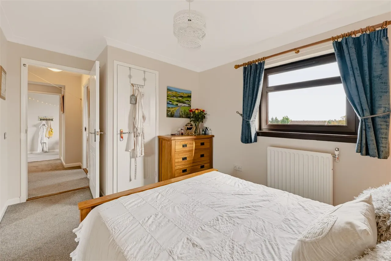 McLaren Crescent, Glasgow, G20, photo 12