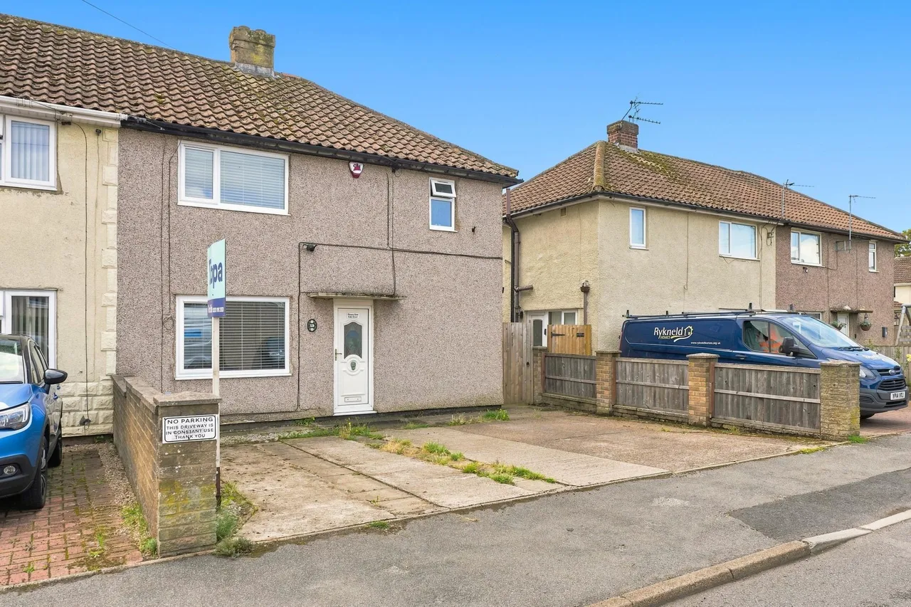 Ulrica Drive, Thurcroft, S66, photo 33