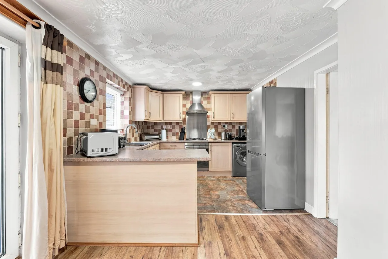 Ulrica Drive, Thurcroft, S66, photo 20
