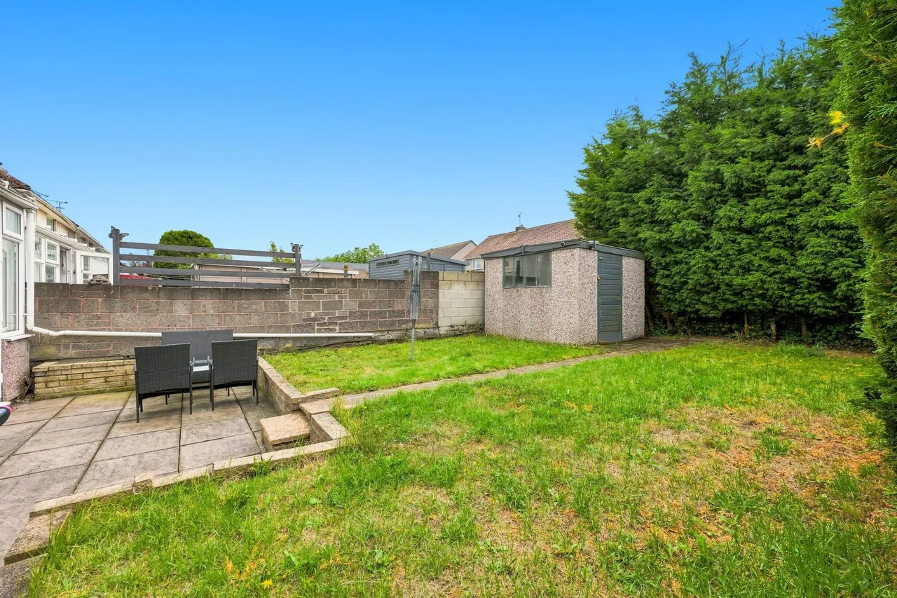 Ulrica Drive, Thurcroft, S66, photo 8