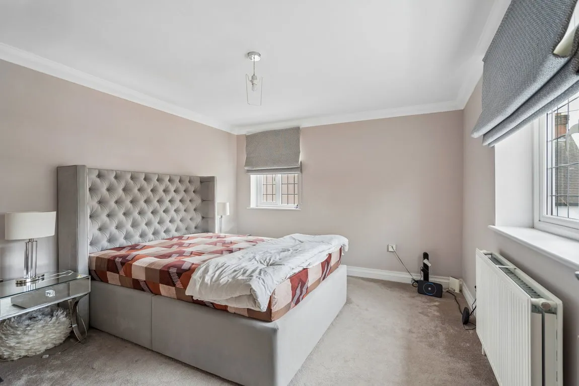 Heathfield Road, Bushey, WD23, photo 15