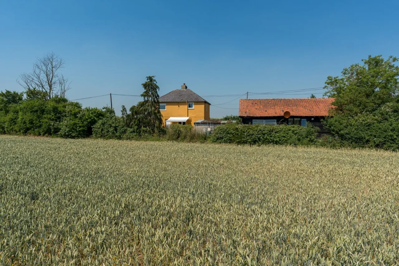3 bed house for sale, Wigborough Road, Peldon, CO5