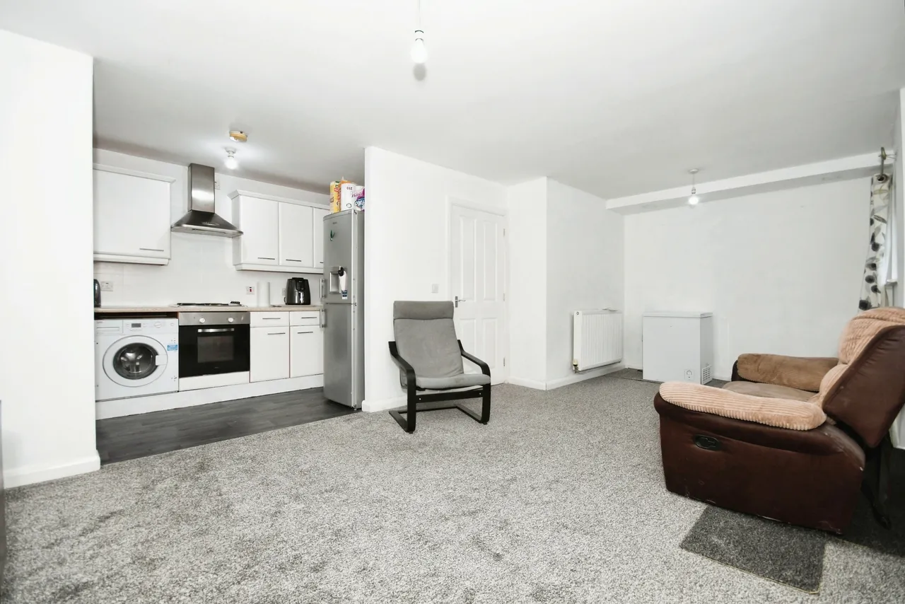 Langsett Road, Sheffield, South Yorkshire, S6, photo 14