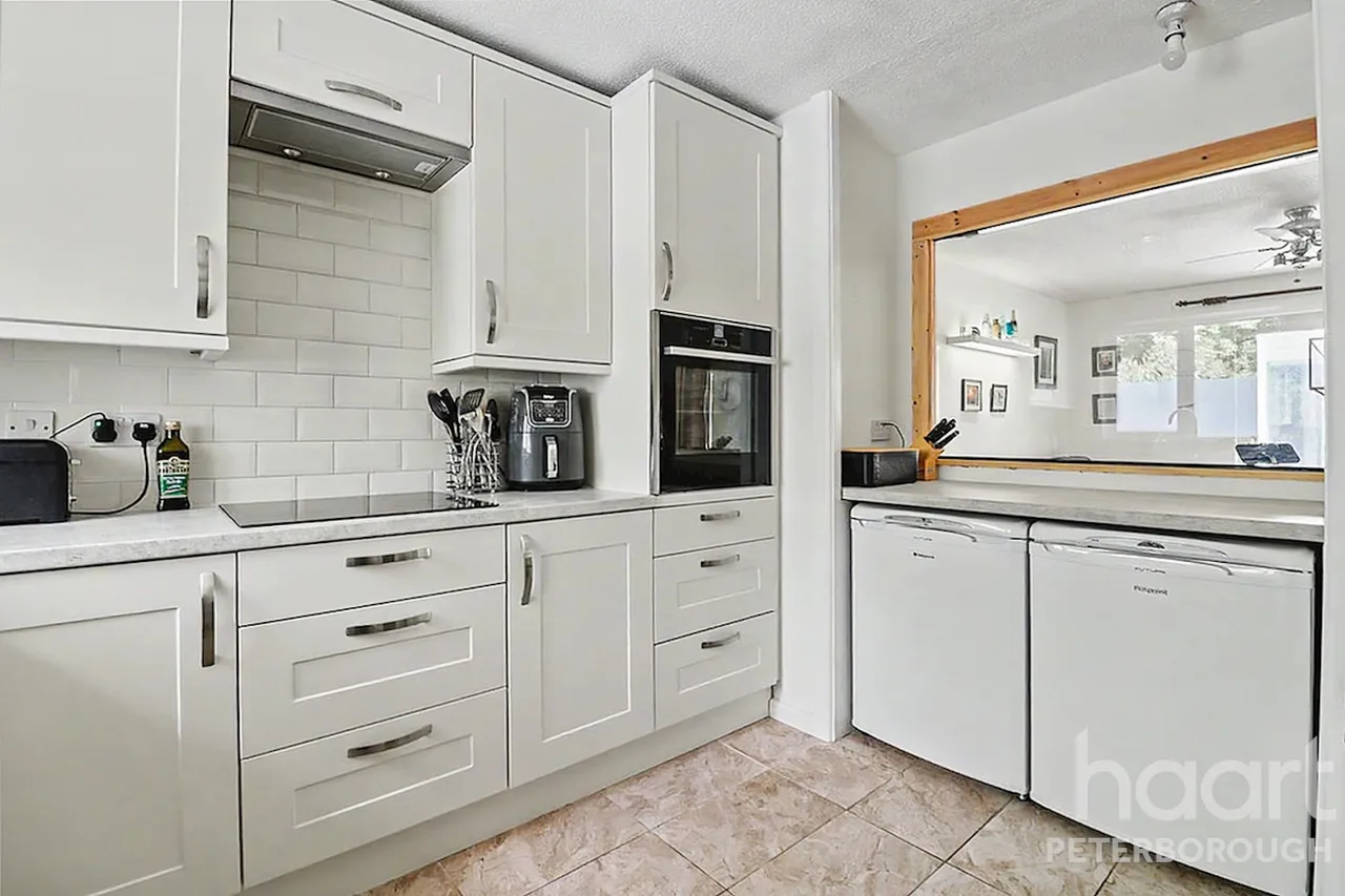 Copeland, South Bretton, PE3, photo 5