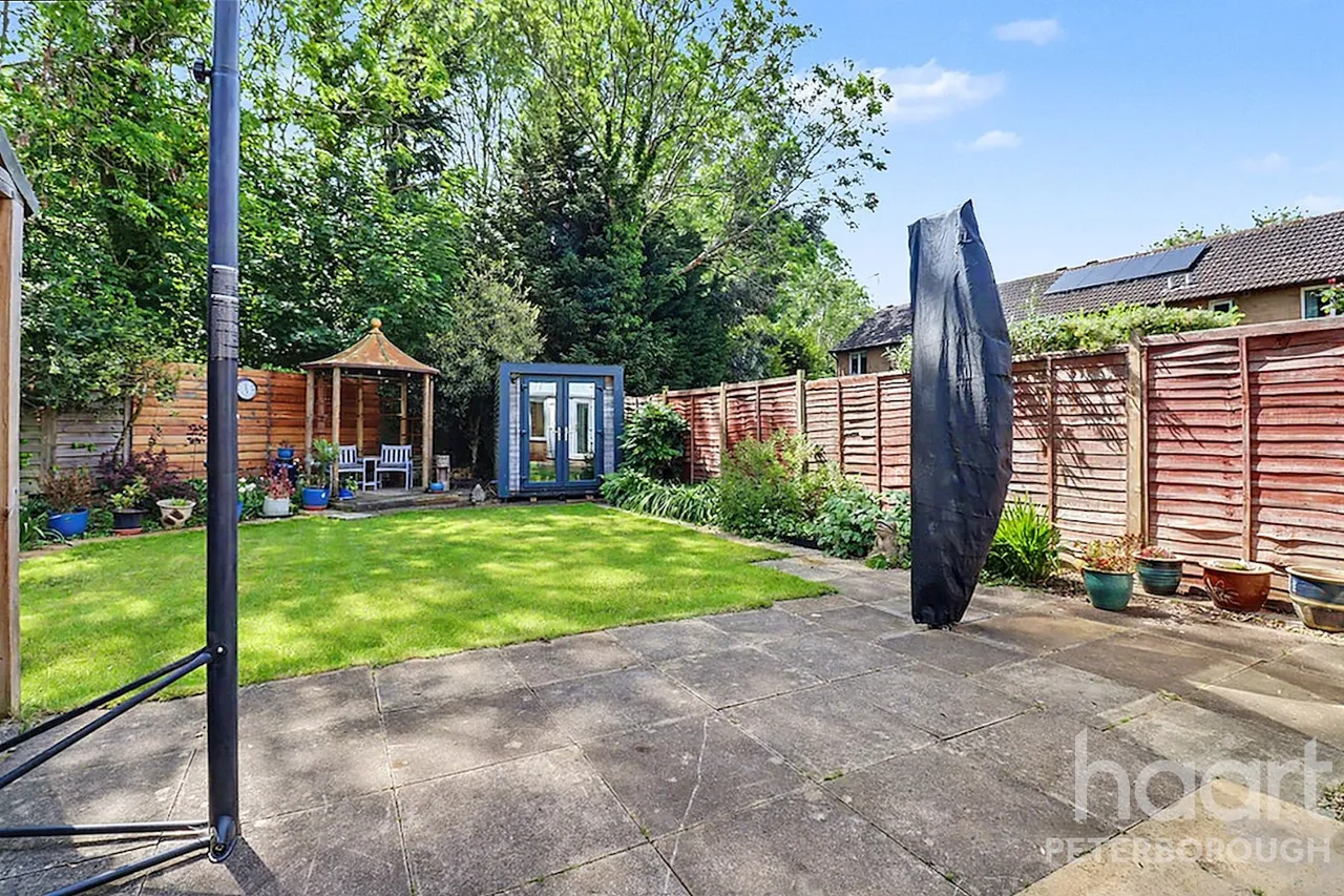 Copeland, South Bretton, PE3, photo 13