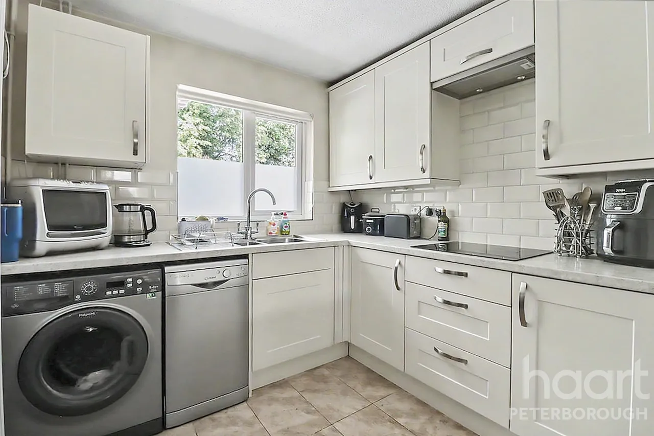 Copeland, South Bretton, PE3, photo 2