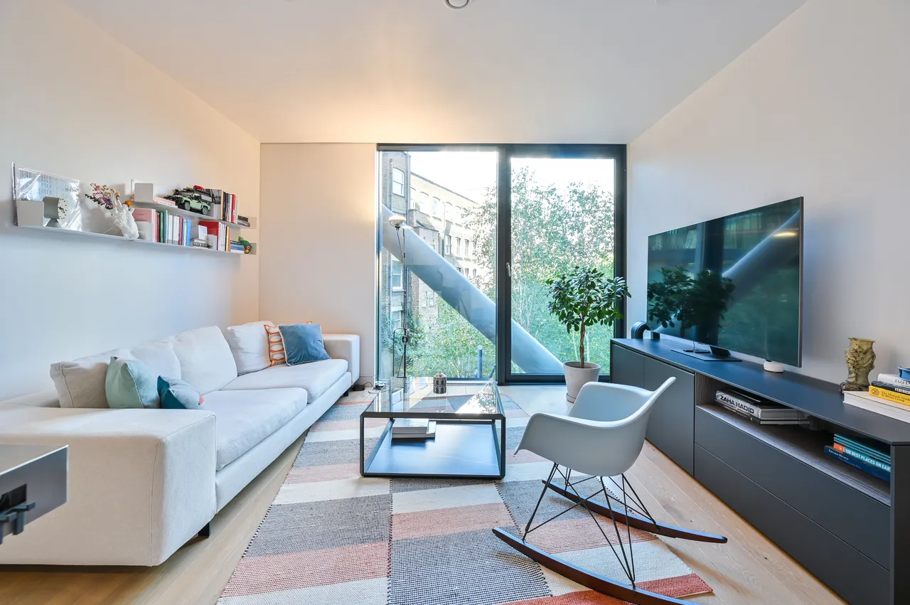 Flat 205, Pavilion D NEO Bankside, 5 Sumner Street, London, photo 6