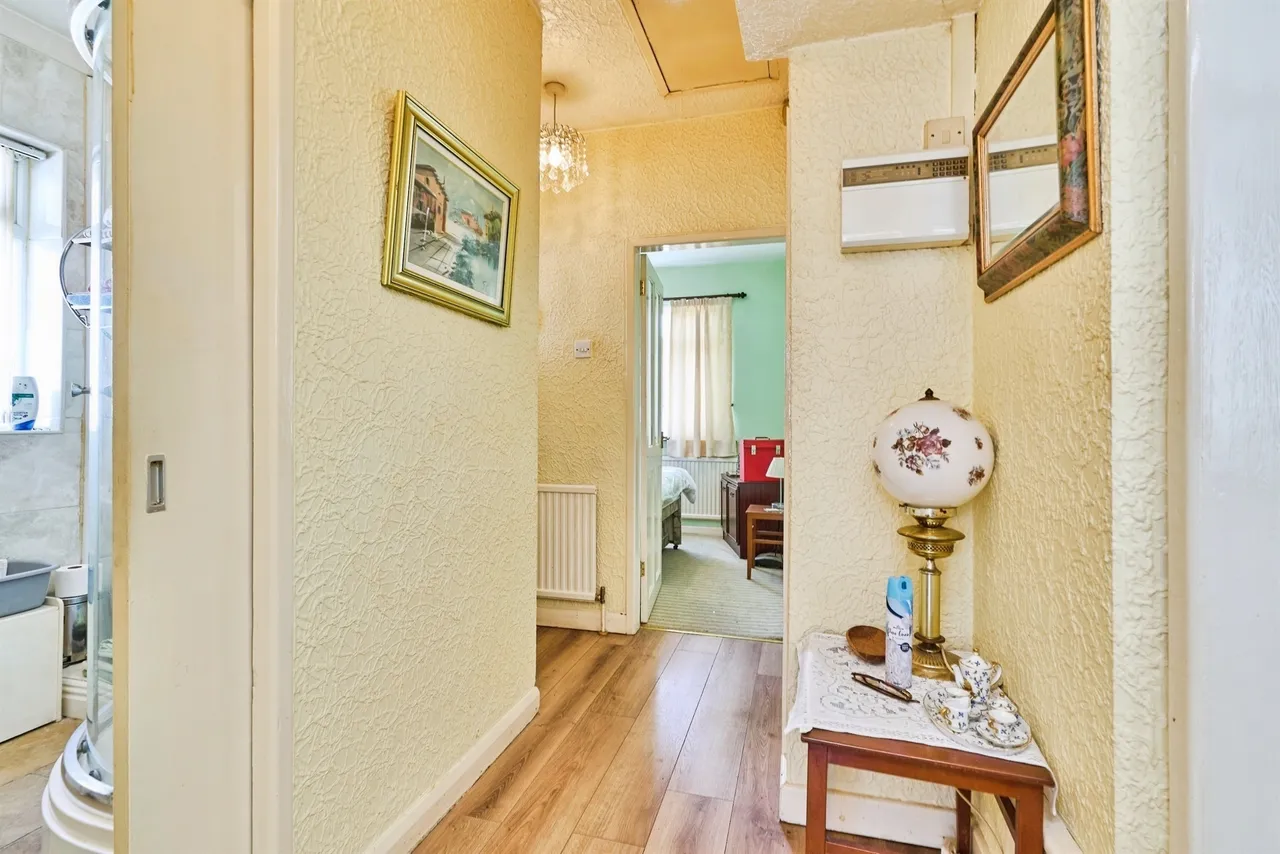 Myrtle Terrace, Tipton, DY4, photo 14