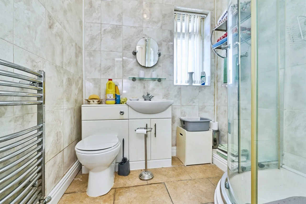 Myrtle Terrace, Tipton, DY4, photo 17