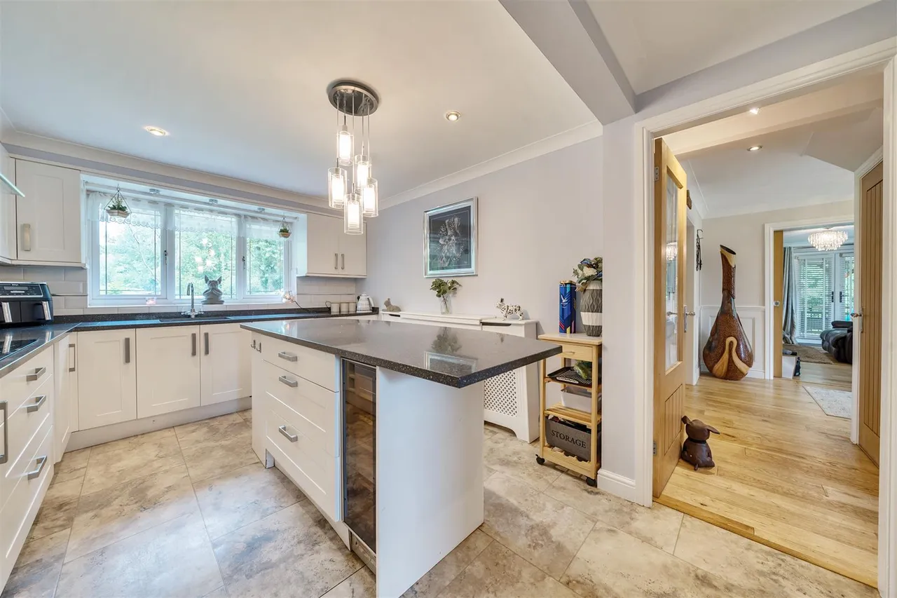 Dutton Lane, Eastleigh, photo 9