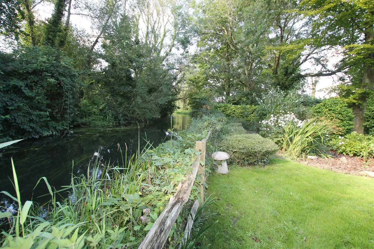 Dutton Lane, Eastleigh, photo 30
