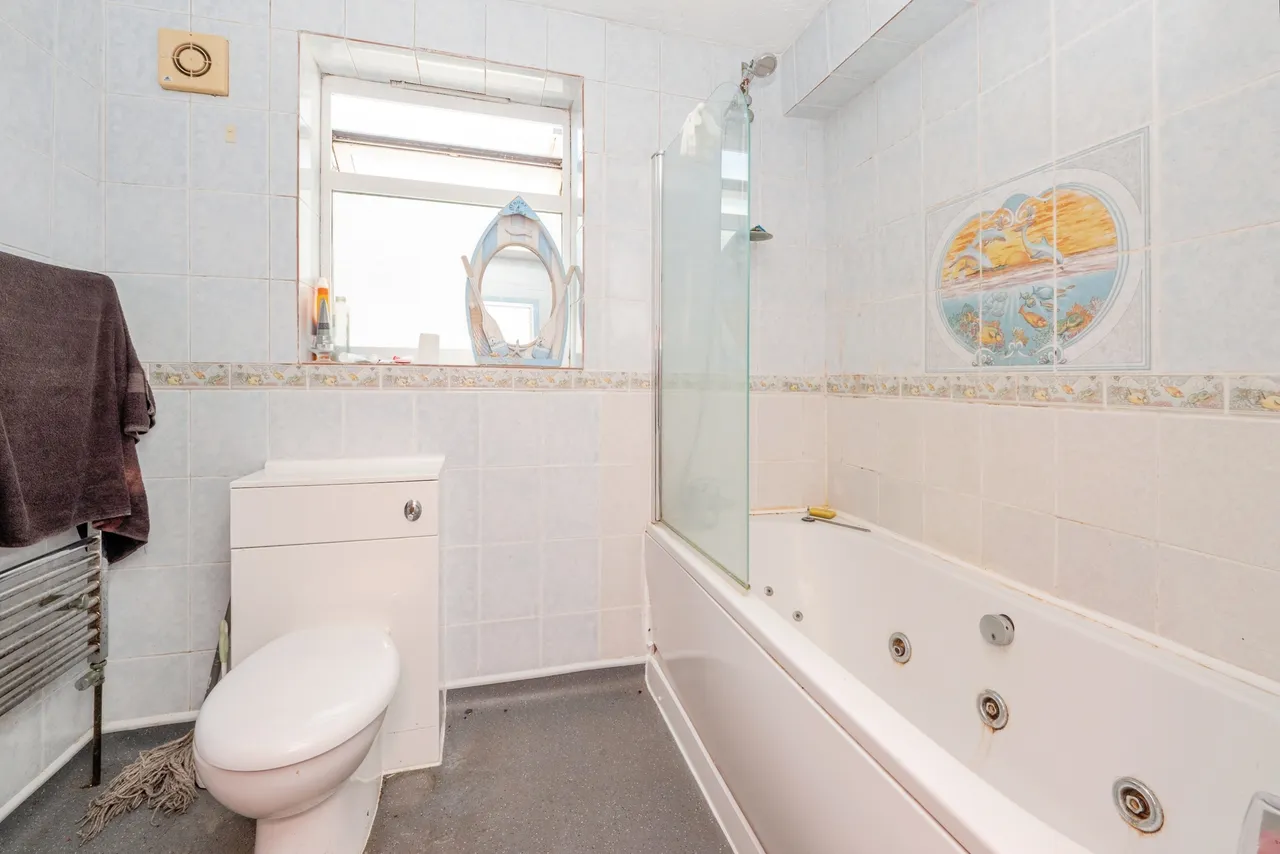 Abbotsbury Road, Weymouth, DT4, photo 11