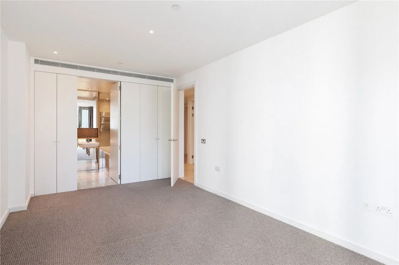 Eastfields Avenue, London, SW18, photo 5