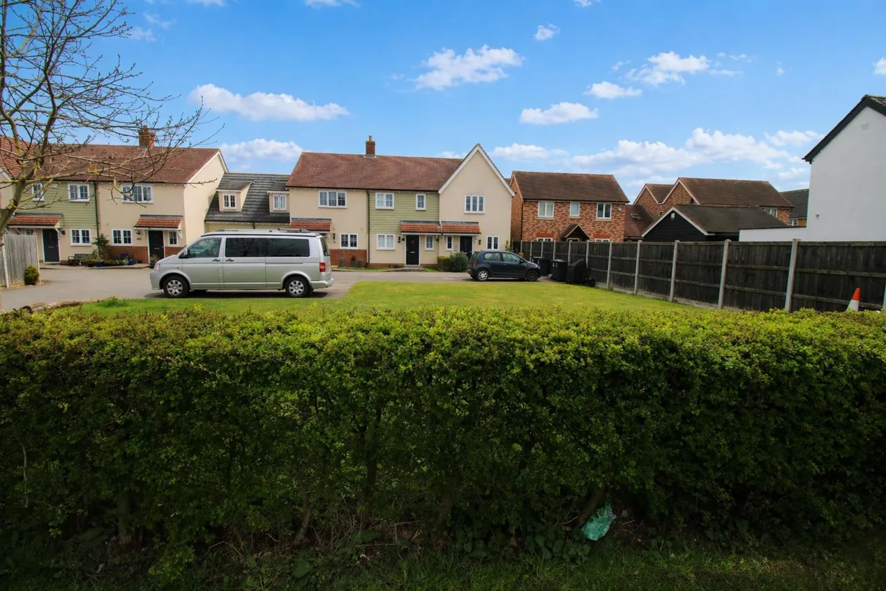 Hamilton Road, Little Canfield, CM6, photo 6