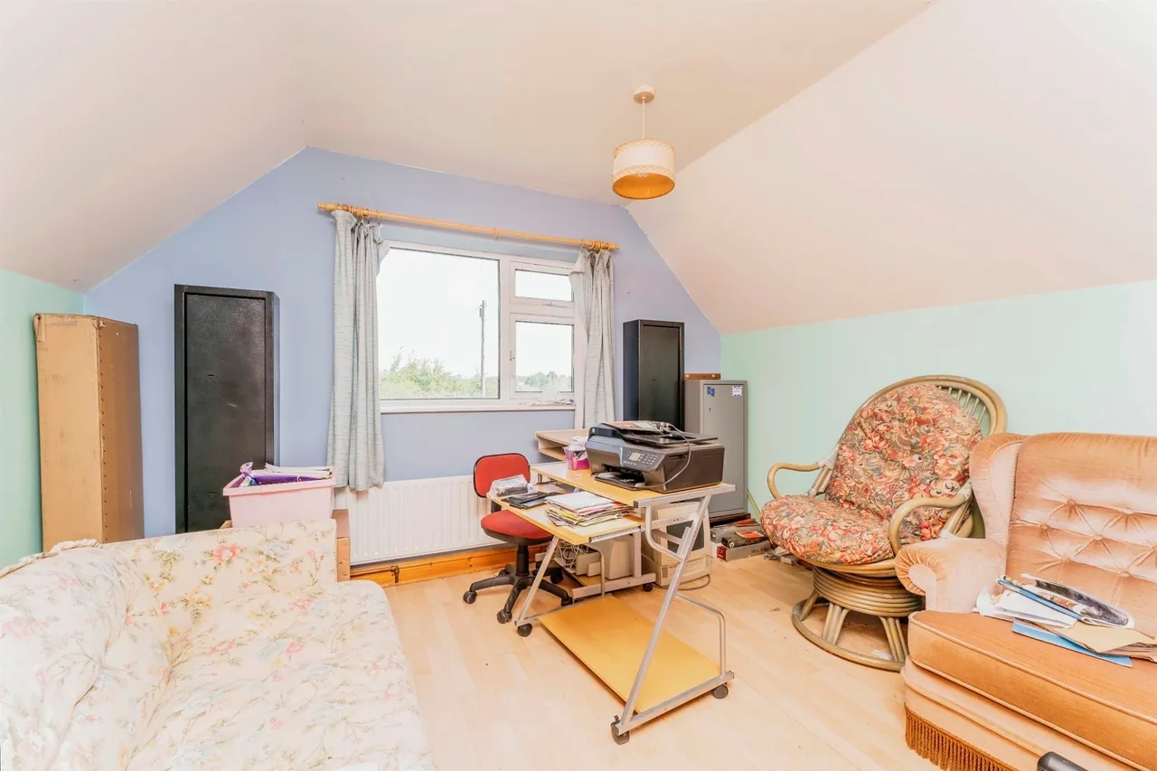 Cranford Road, KETTERING, photo 9
